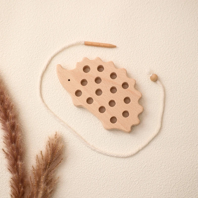 SchnurSpiel – Montessori-inspiriertes Lernspiel für kleine Hände