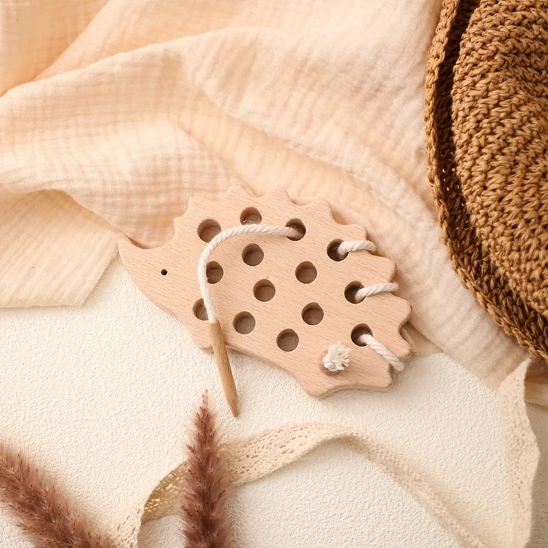 SchnurSpiel – Montessori-inspiriertes Lernspiel für kleine Hände