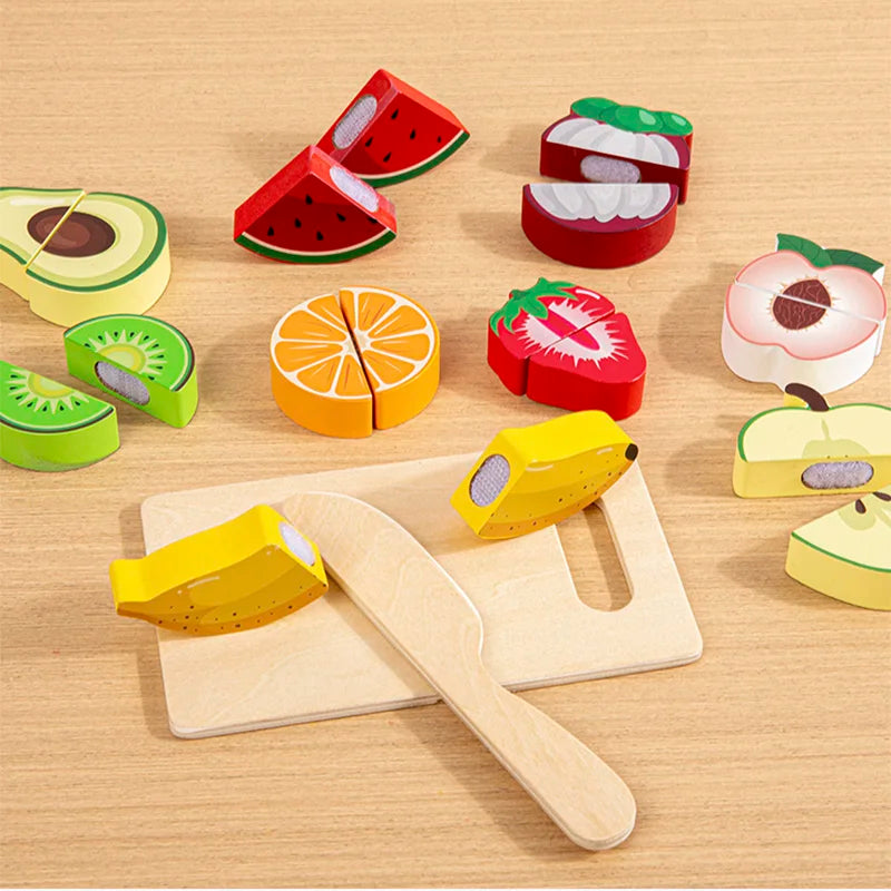 KüchenReich Holzspielzeug – Obst zum Zerteilen mit Holzmesser